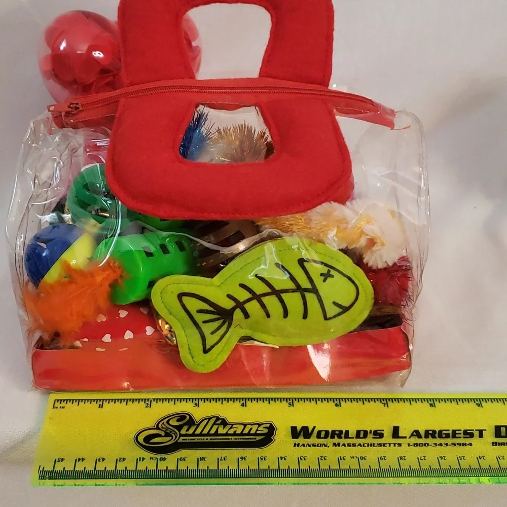 NWOT Suitcase of 20 Cat Toys with Bowls